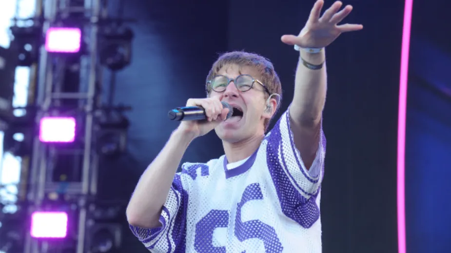 Dave Bayley Wife, Net Worth, Career, DJ Background, and Personal Life (2026)